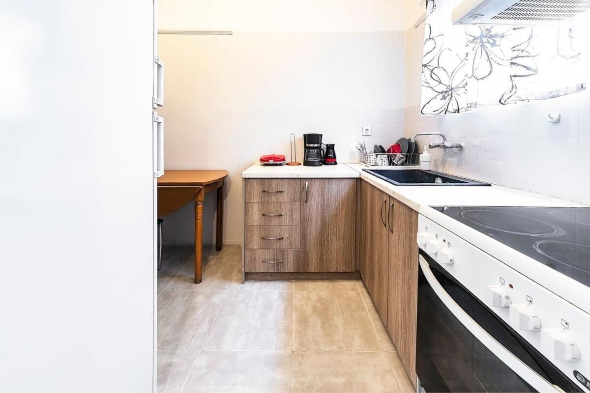 Topfloor Central Apt With Urban Views,3' To Metro Atenas Exterior foto